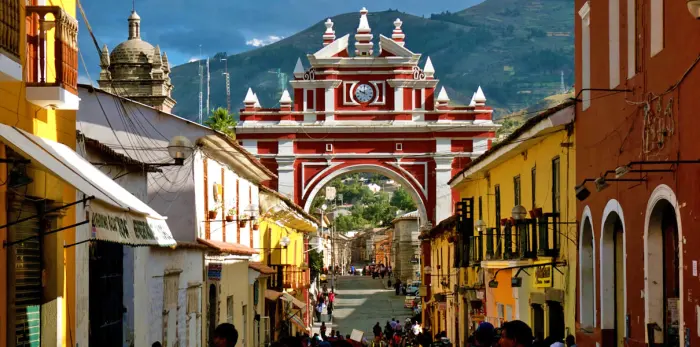 Destino Ayacucho, Perú