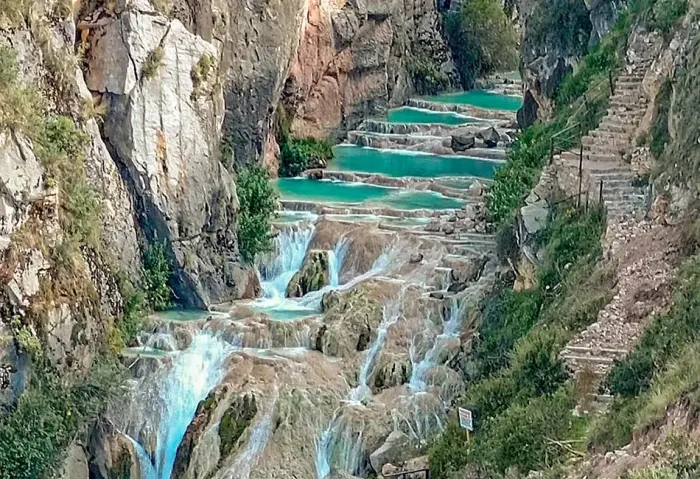 Tour Millpu Aguas Turquesas
