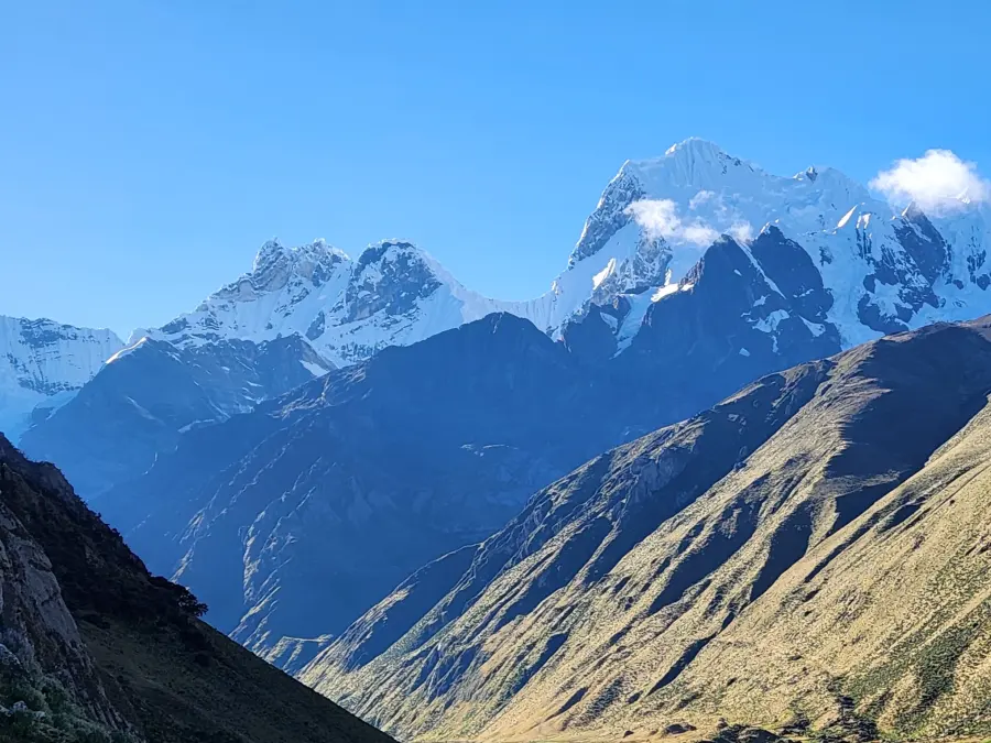 Trekking seguro en la Cordillera de Huayhuash