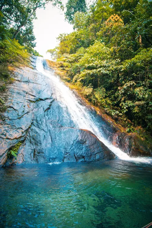 Tour Cascada Salto de la Bruja
