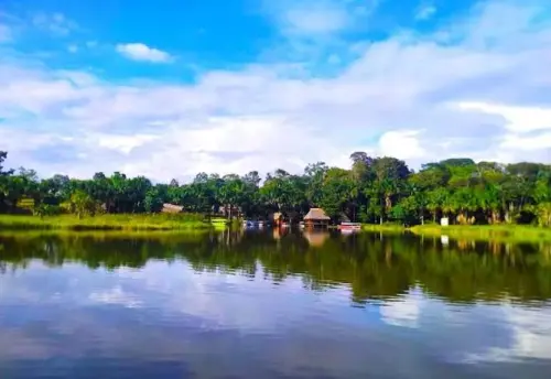 Tour Laguna de los Milagros