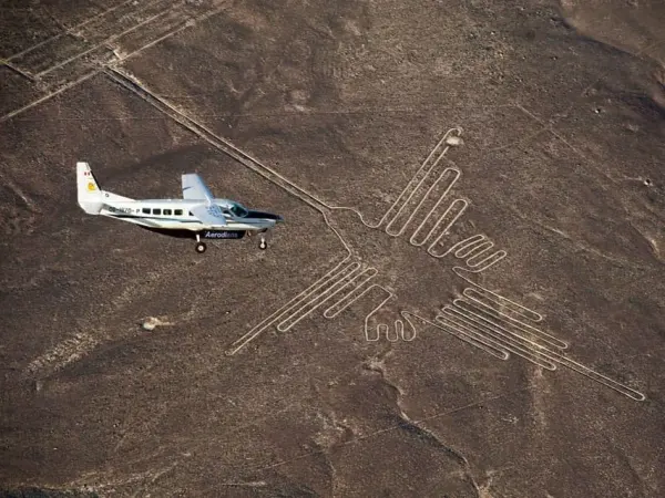 Tour Nasca - foto 3