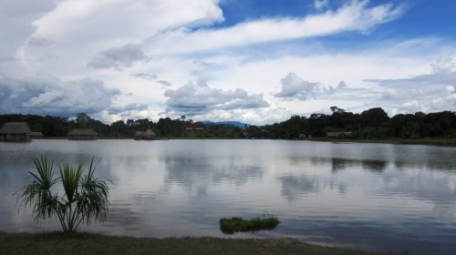 la-laguna-el-milagro-selva